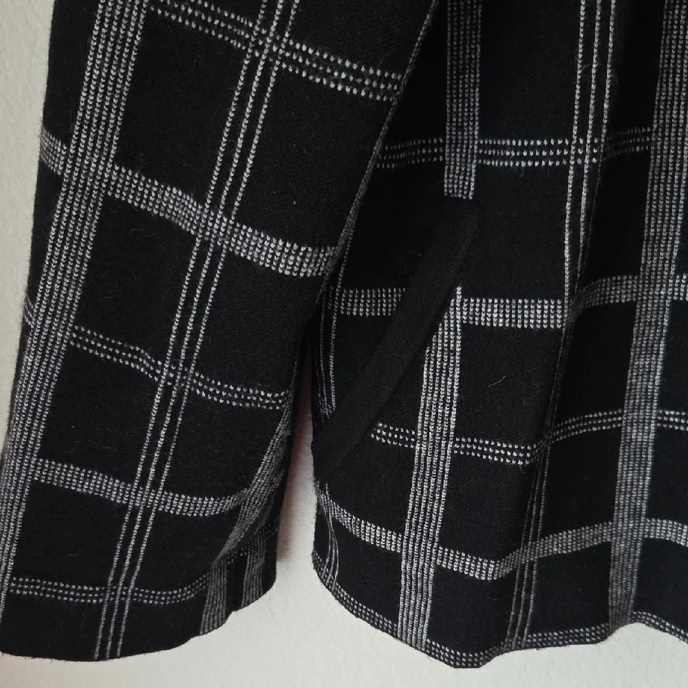 Moth by Anthropologie Knit Sweater Blazer Windowpane Checkered Black Gray Sz L